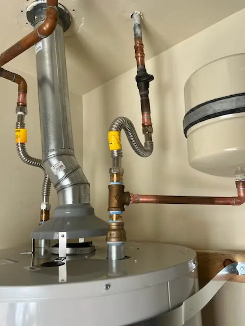 Water heater installation and plumbing repair in Belvoir Manor